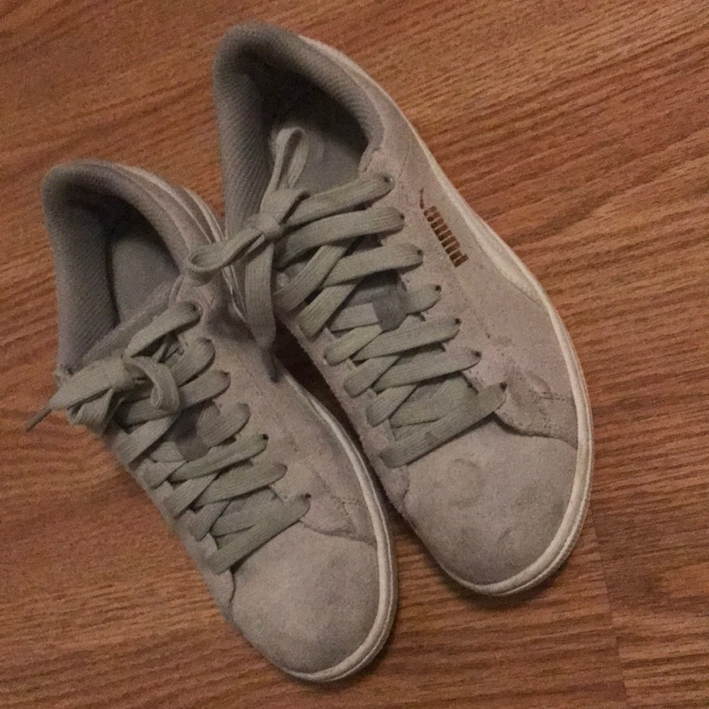 Puma sneakers
